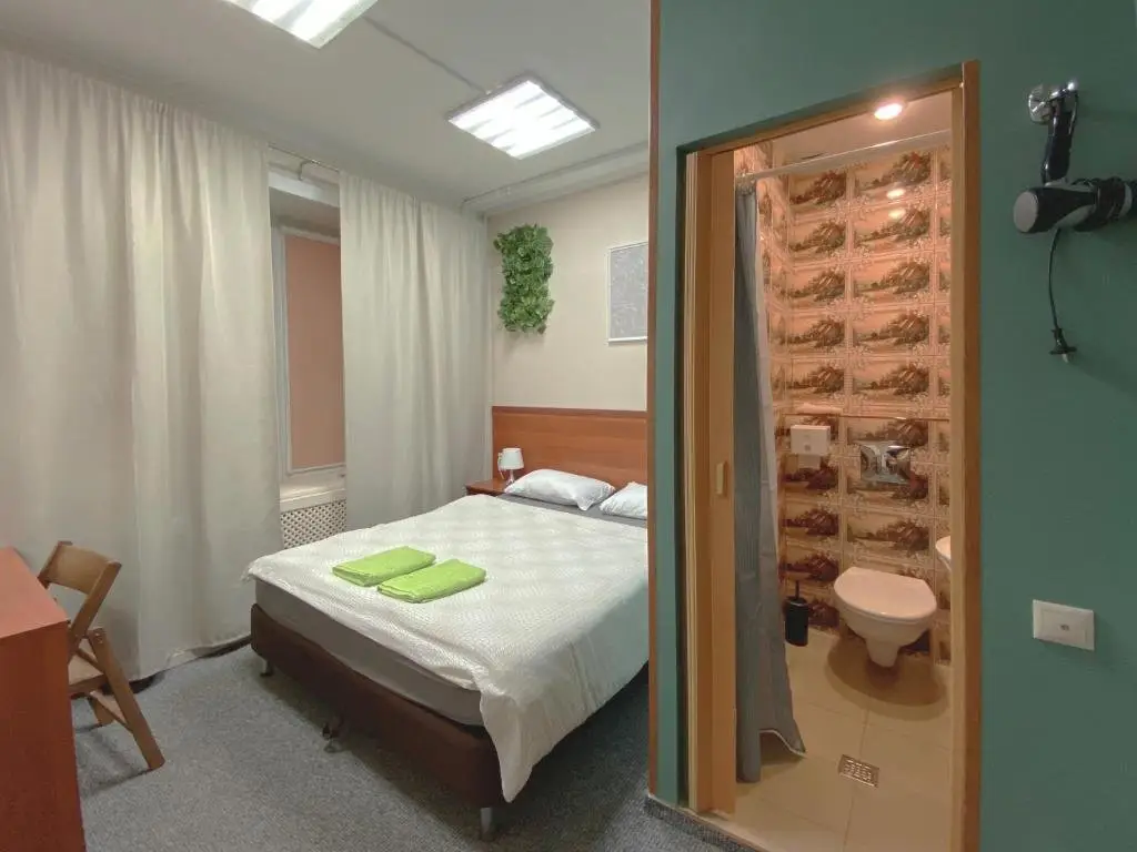 Москва: Mini Hotel On Parkovaya