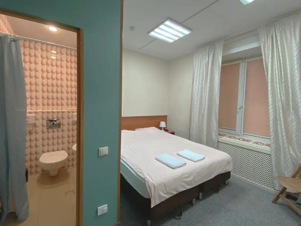 Москва: Mini Hotel On Parkovaya