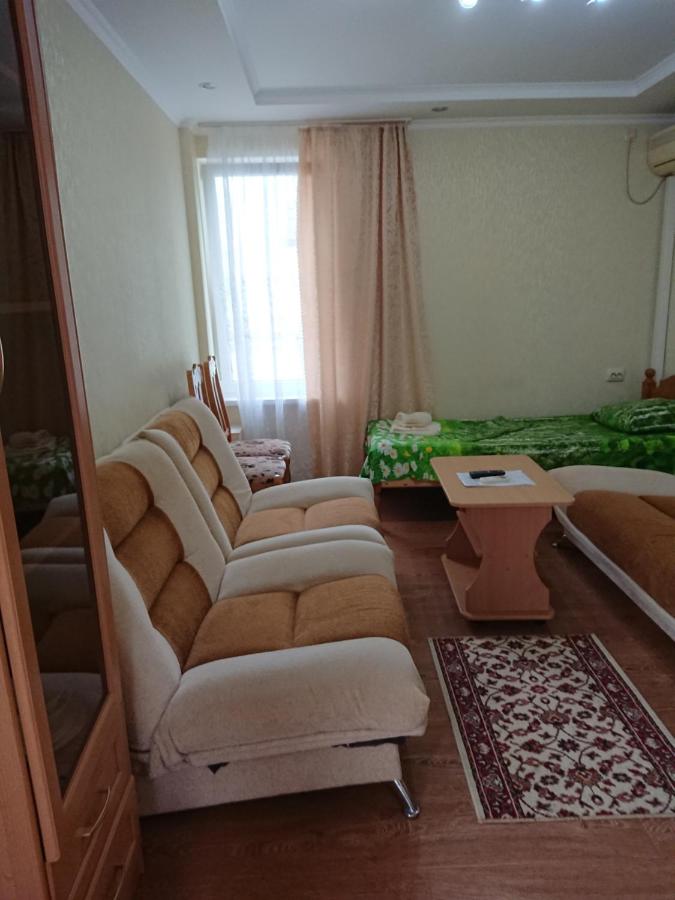Лазаревское: Guest House Lazurit Yug