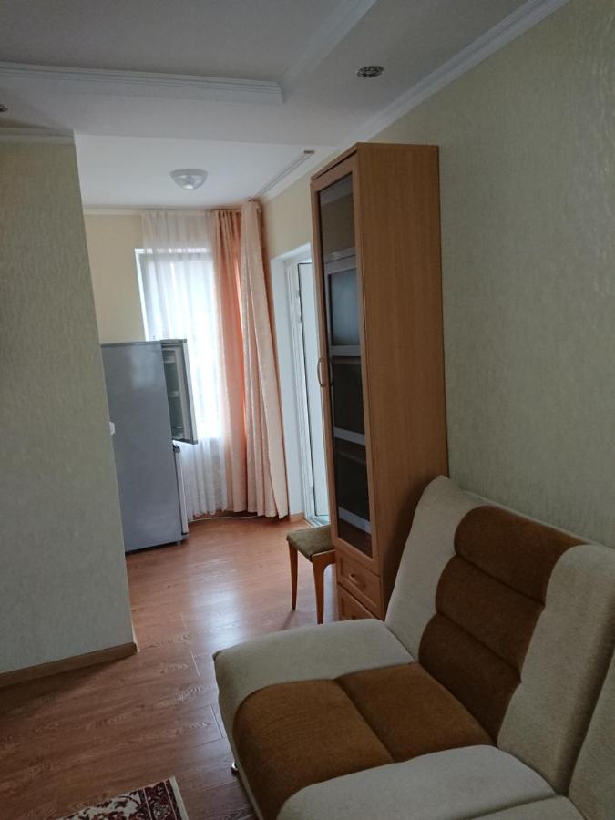 Лазаревское: Guest House Lazurit Yug