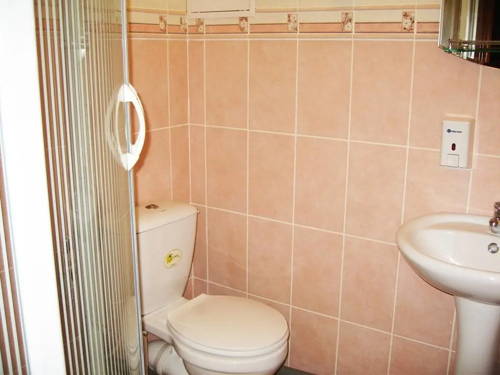 Санкт-Петербург: ALTBURG on Nevskiy 53