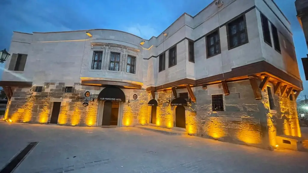 Boutique hotel Four Mansions Hotel — фото 1