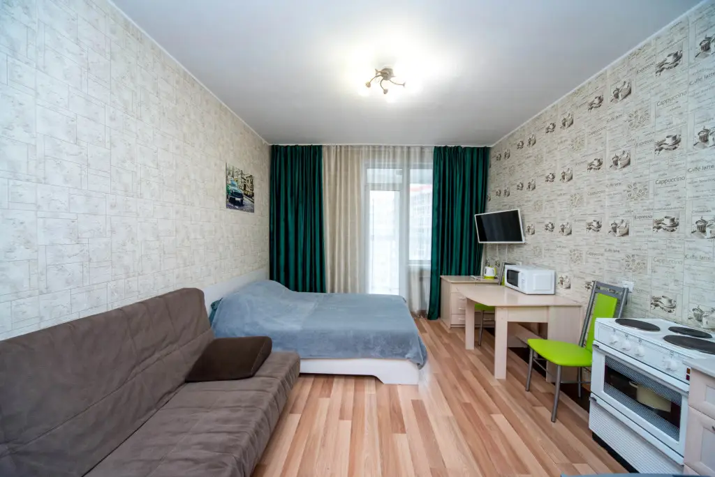 Красноярск: Studiya Dlya 4 Chelovek V Studgorodke Flat