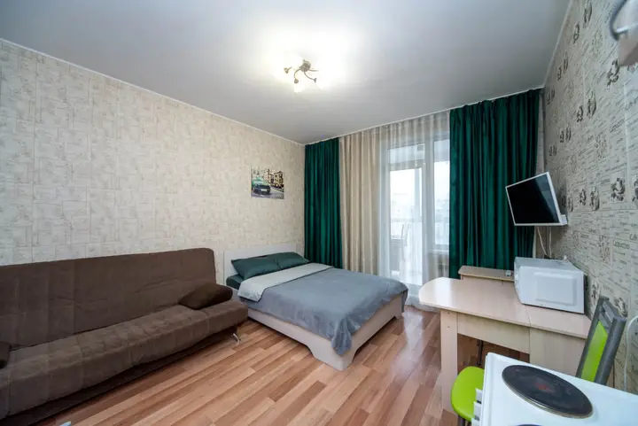 Красноярск: Studiya Dlya 4 Chelovek V Studgorodke Flat