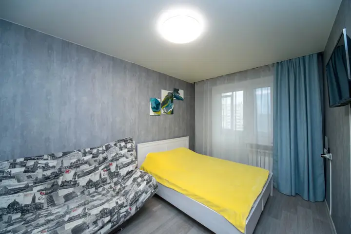 Красноярск: Vozle Mcdonalds Trts Planeta Dts Pervaya Bashnya Flat