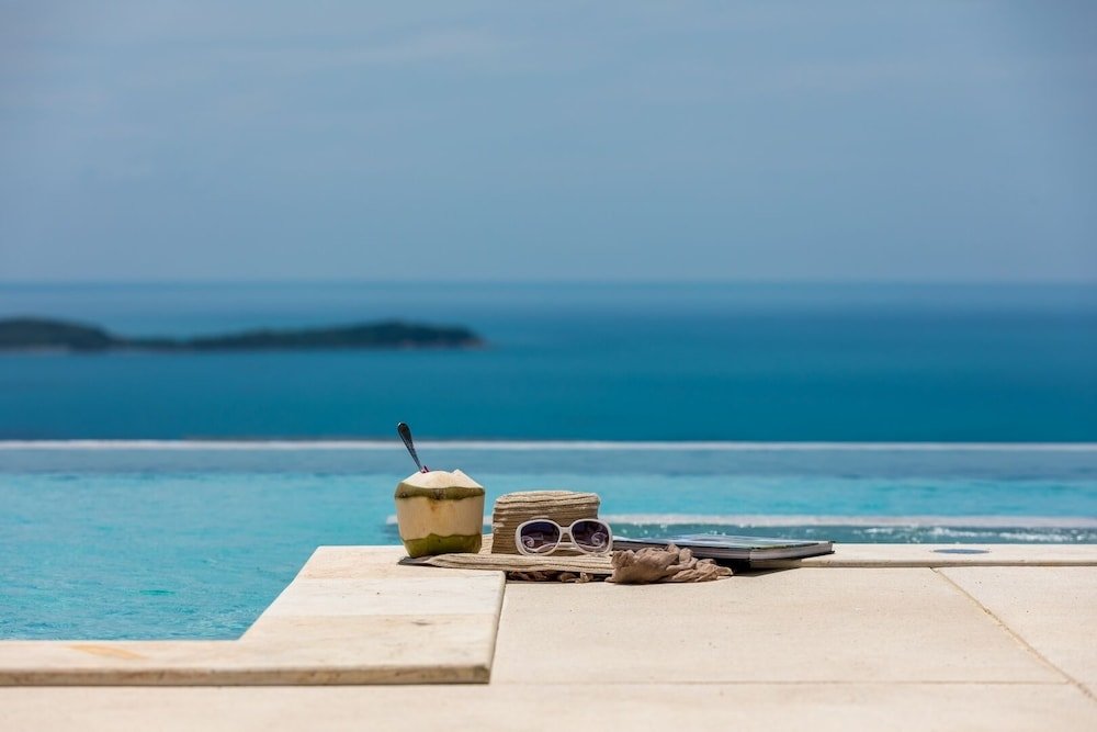Самуи: chaweng noi sea view cherry villa