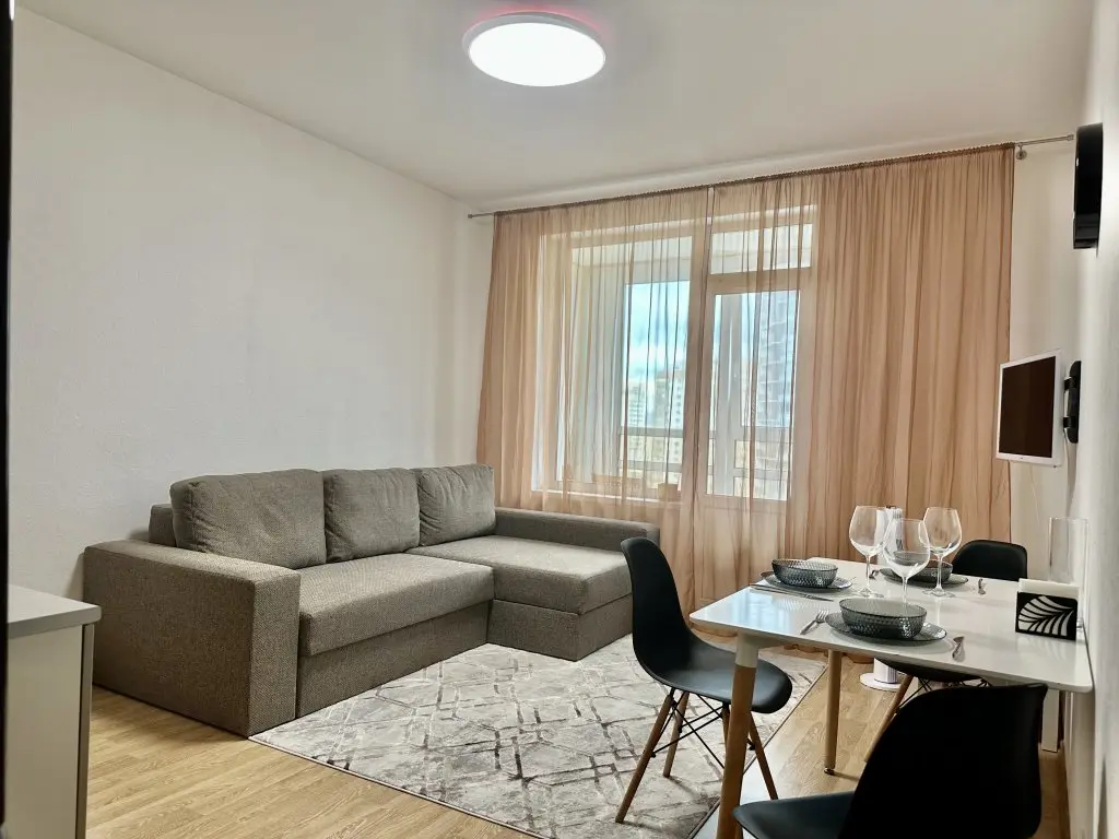 Санкт-Петербург: Апартаменты Dmitry’s Two Bedroom Apartment Lakhta