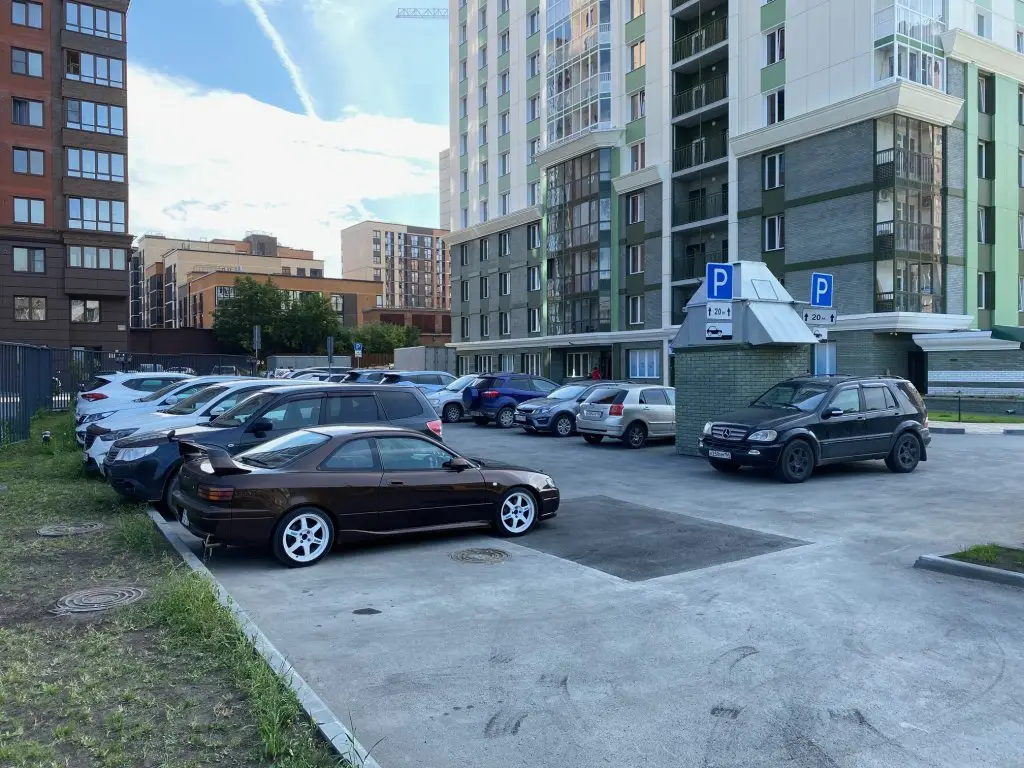 Новосибирск: Апартаменты на Дачной 42