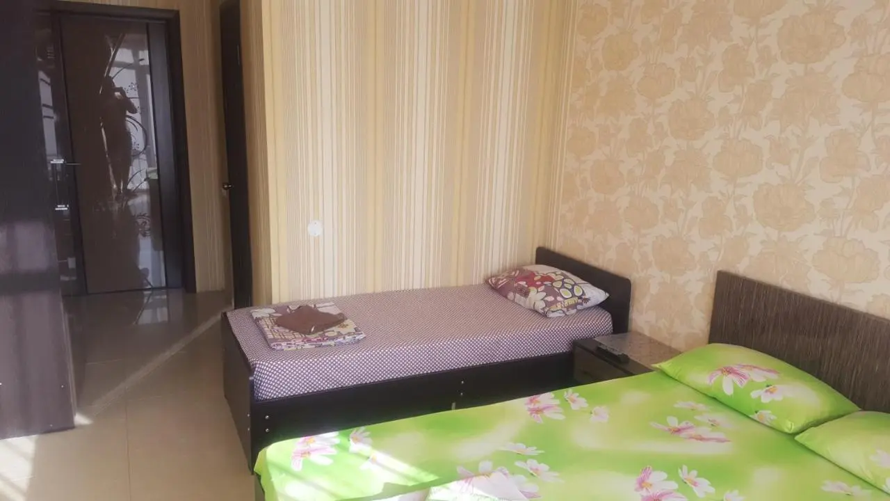 Джубга: Hotel Parizhanka