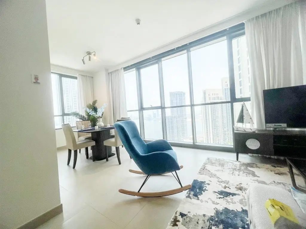 Дубай: Апартаменты Cosmos Living Sea View Dubai Creek Harbour