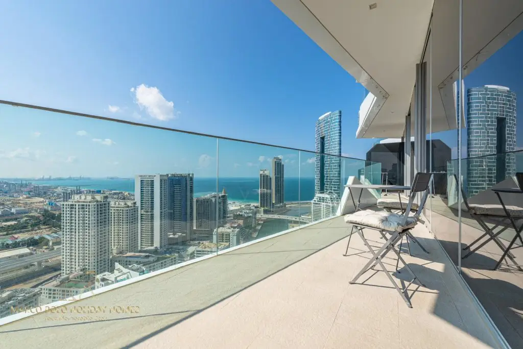 Апартаменты Marco Polo Fancy Marina Getaway With Mesmerizing Views — фото 1