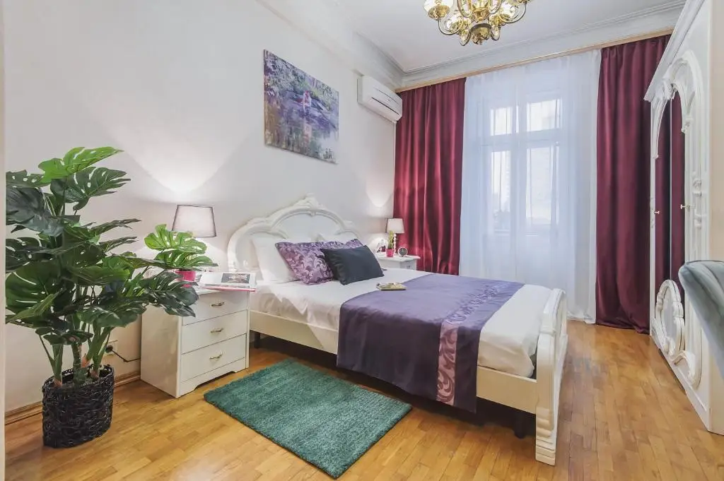Москва: Квартира GM Apartments Уютная двушка рядом с Кремлем и Арбатом