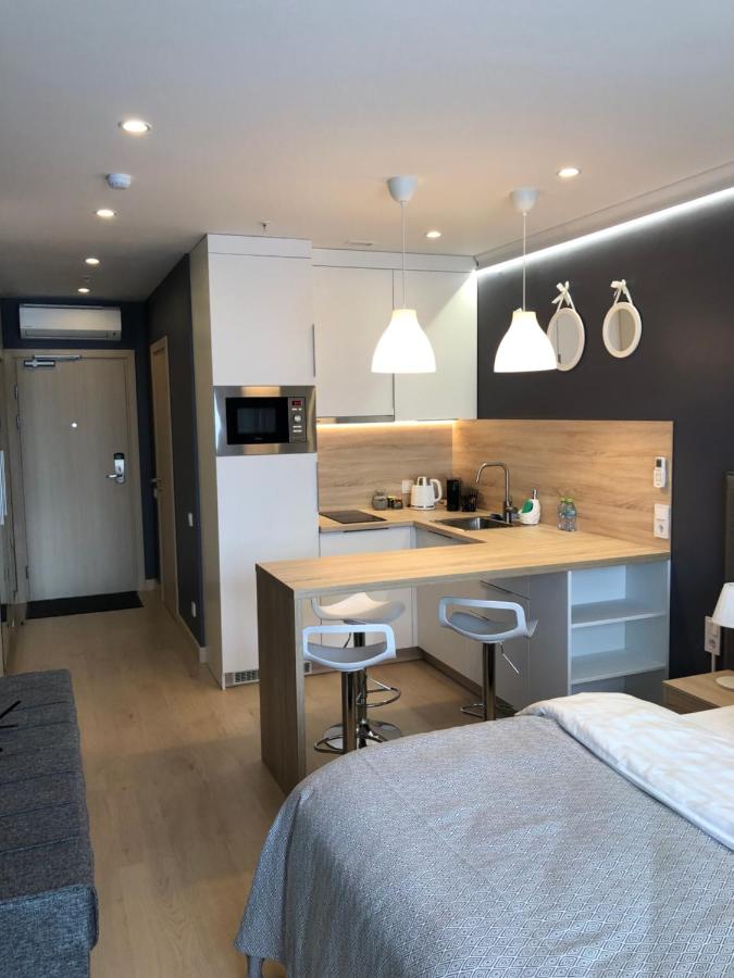 Москва: Уютные апартаменты 2+1 в 100м от метро и МЦК.