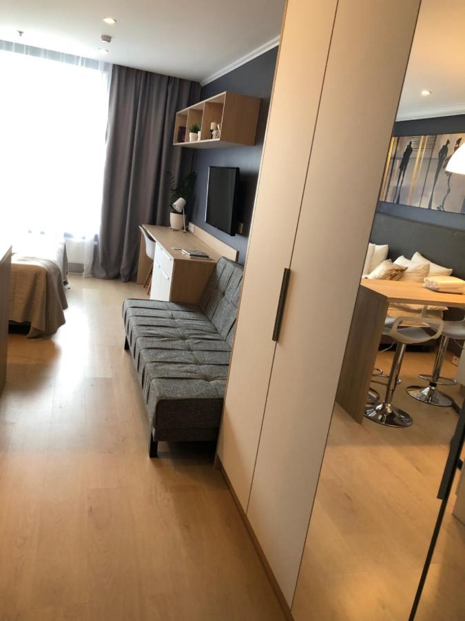 Москва: Уютные апартаменты 2+1 в 100м от метро и МЦК.