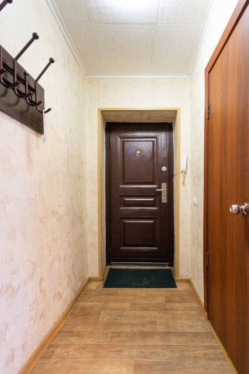 Красноярск: Турист на проспекте им. Газеты Красноярский Рабочий 68А