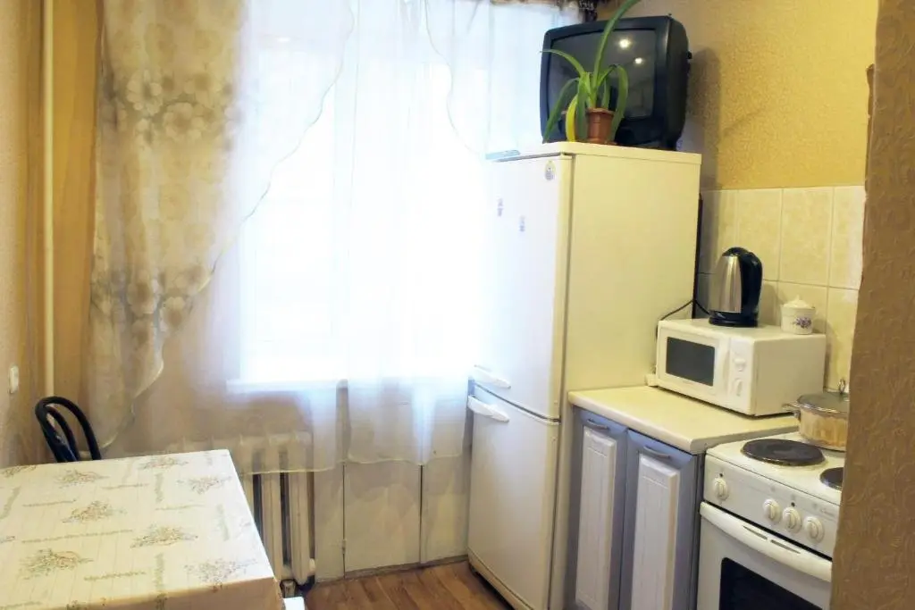 Красноярск: Tourist na prospekte im. Gazety Krasnoyarskiy Rabochiy 161