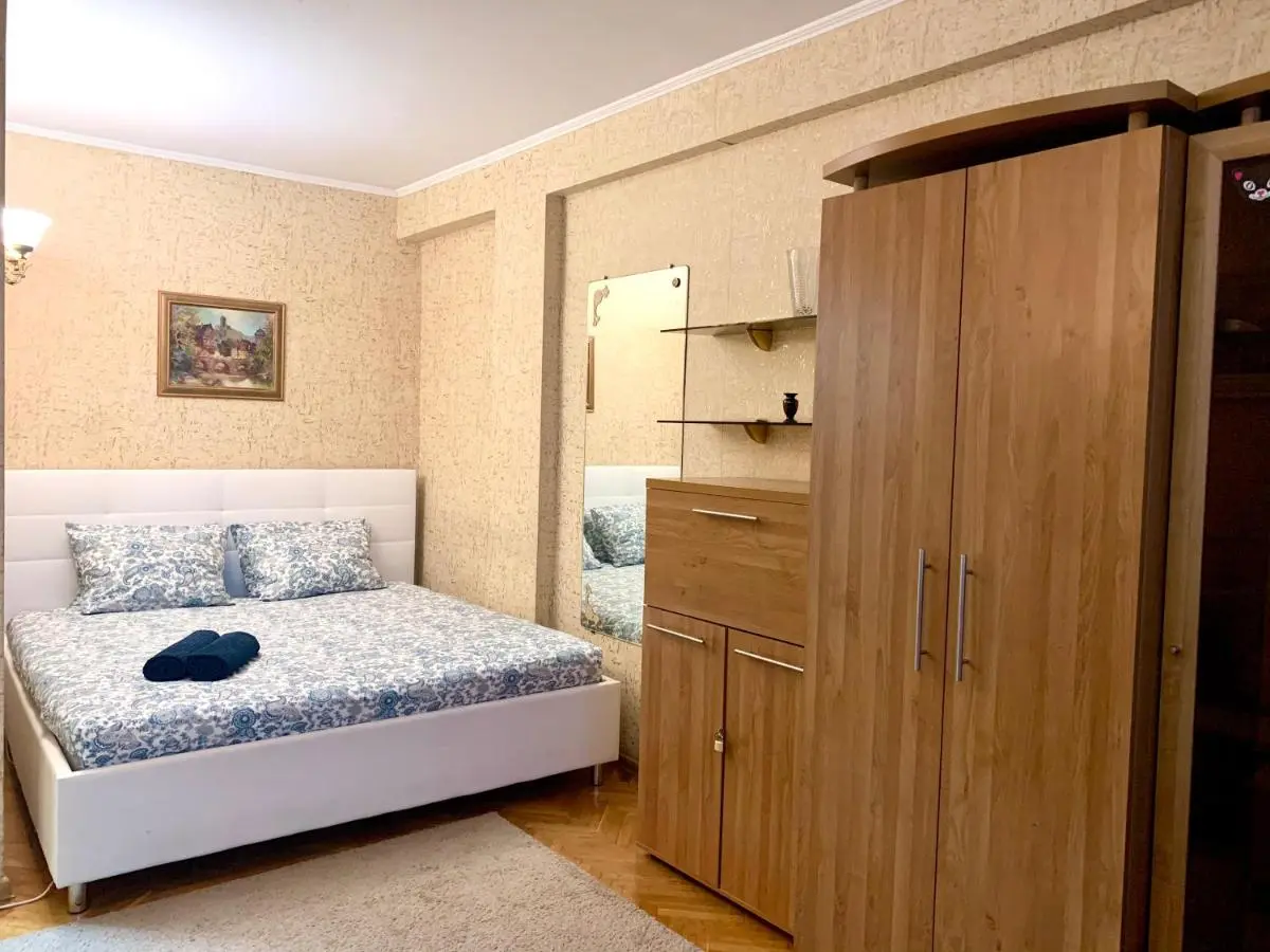 Москва: KvartiraSvobodna - Apartment on Novyy Arbat 26