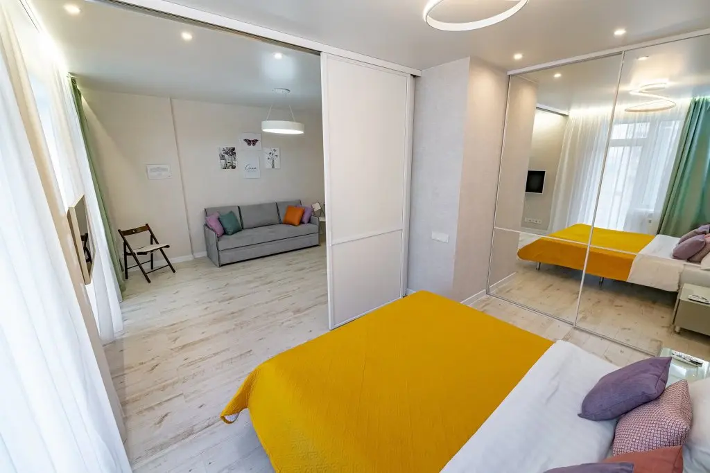 Владивосток: Апартаменты TopHouse на Красного Знамени 160А двухкомнатные