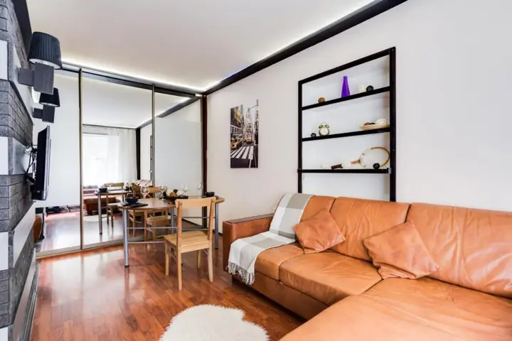 Москва: Apartment on Bolshoy Trekhgornyy