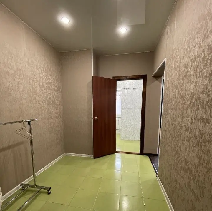 Иркутск: Apartamenty na ulitse Dybovskogo 4/3