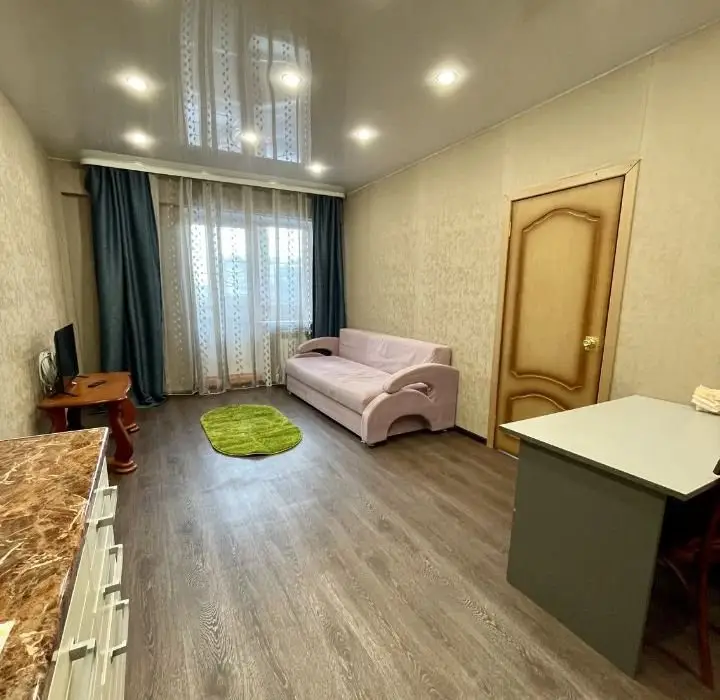 Иркутск: Apartamenty na ulitse Dybovskogo 4/3