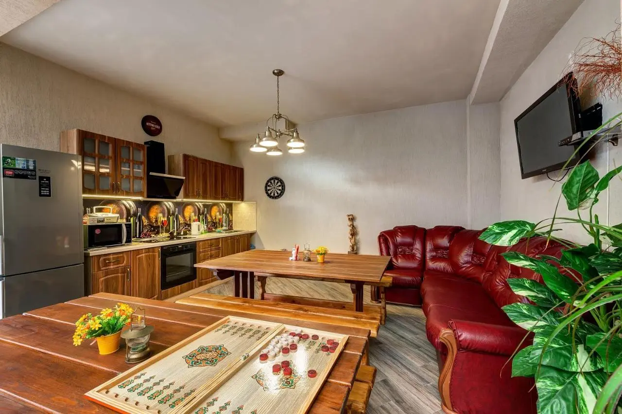 Геленджик: Guest House Goldfish