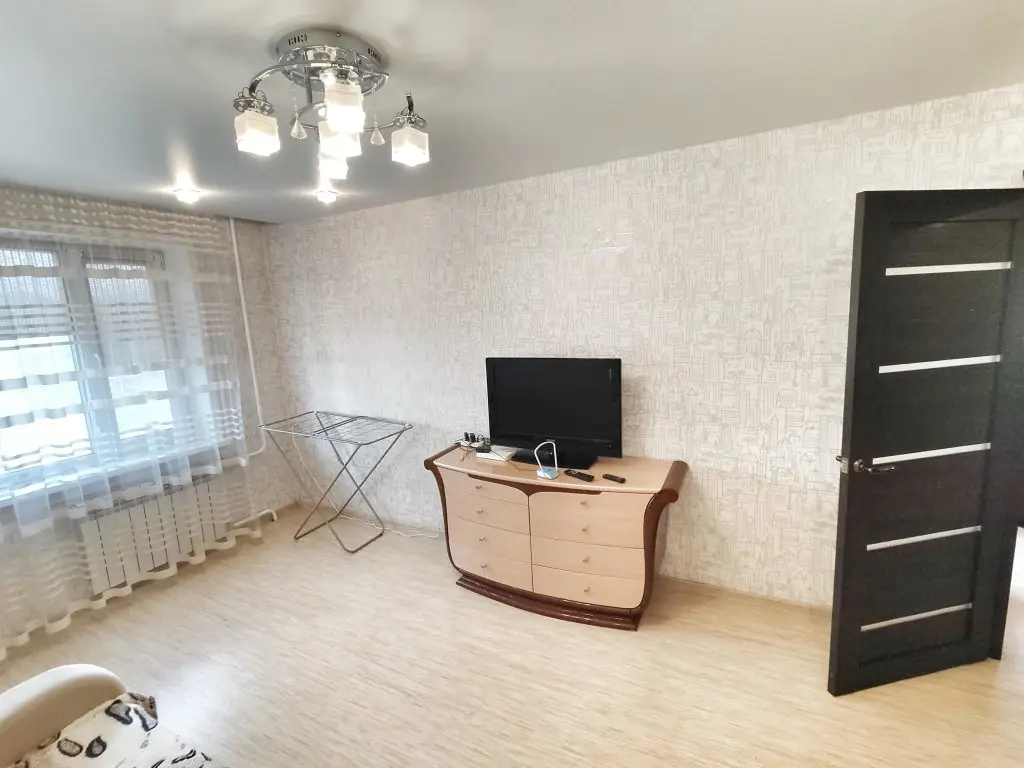 Братск: Поделам в Братск на бульваре Космонавтов