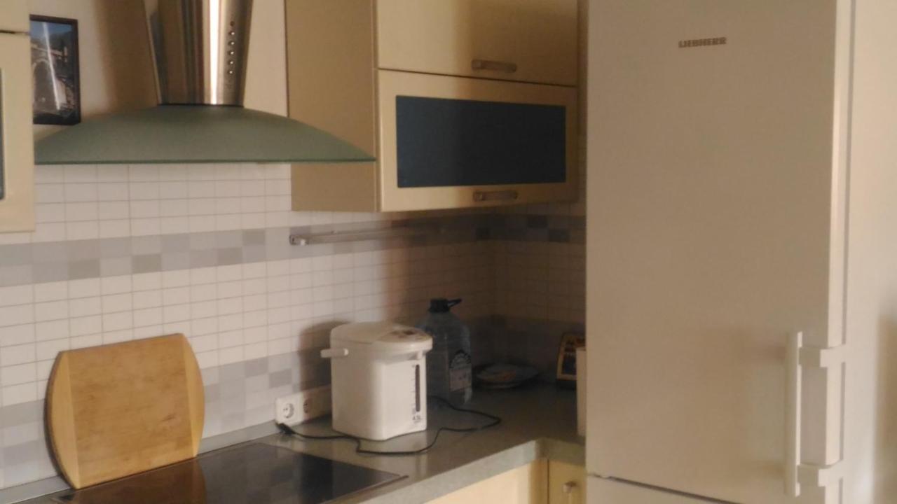 Москва: Kakhovka 18/1 Apartment