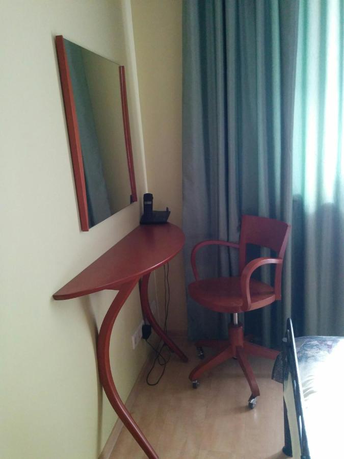 Москва: Kakhovka 18/1 Apartment