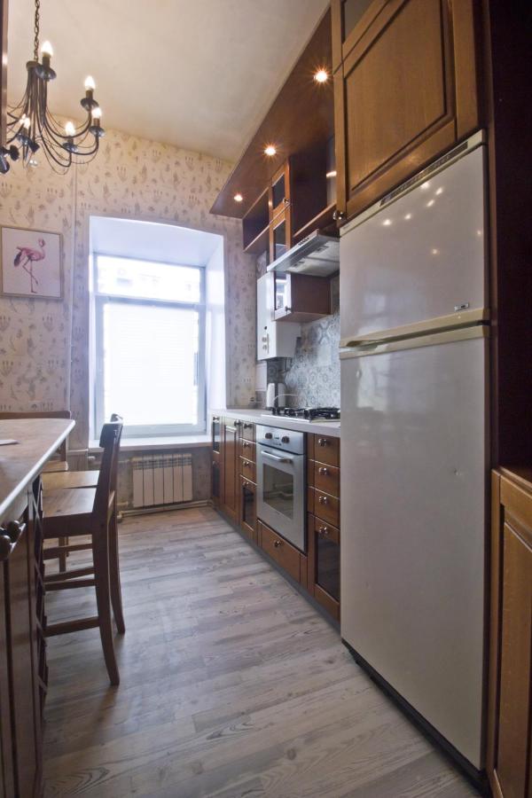 Shiryayevo: LAFLATS Volkhonka