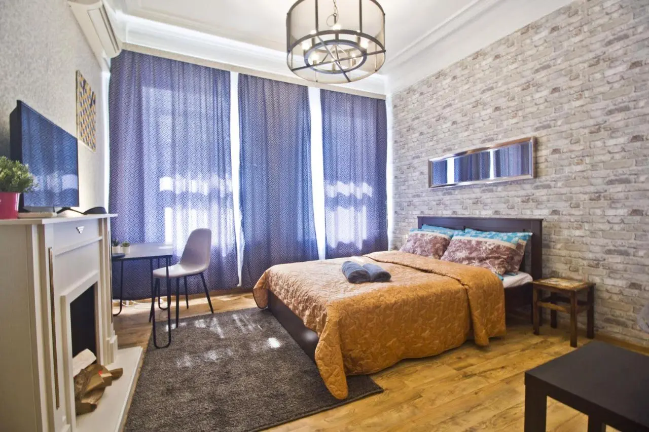 Shiryayevo: LAFLATS Volkhonka