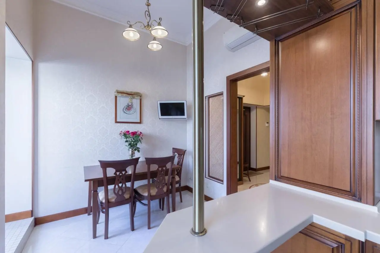 Москва: Dream House Arbat