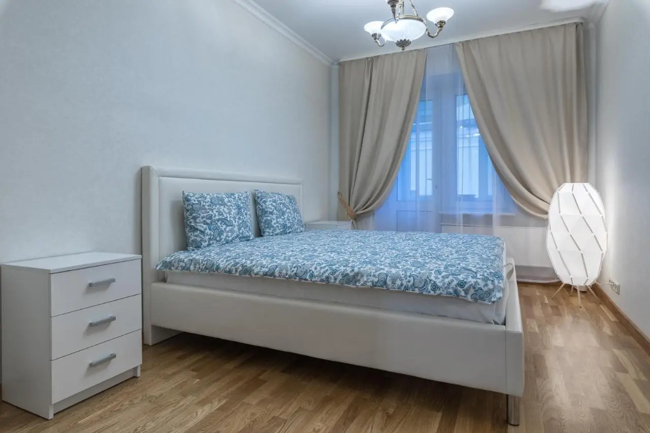 Москва: Dream House Smolenskaya 7