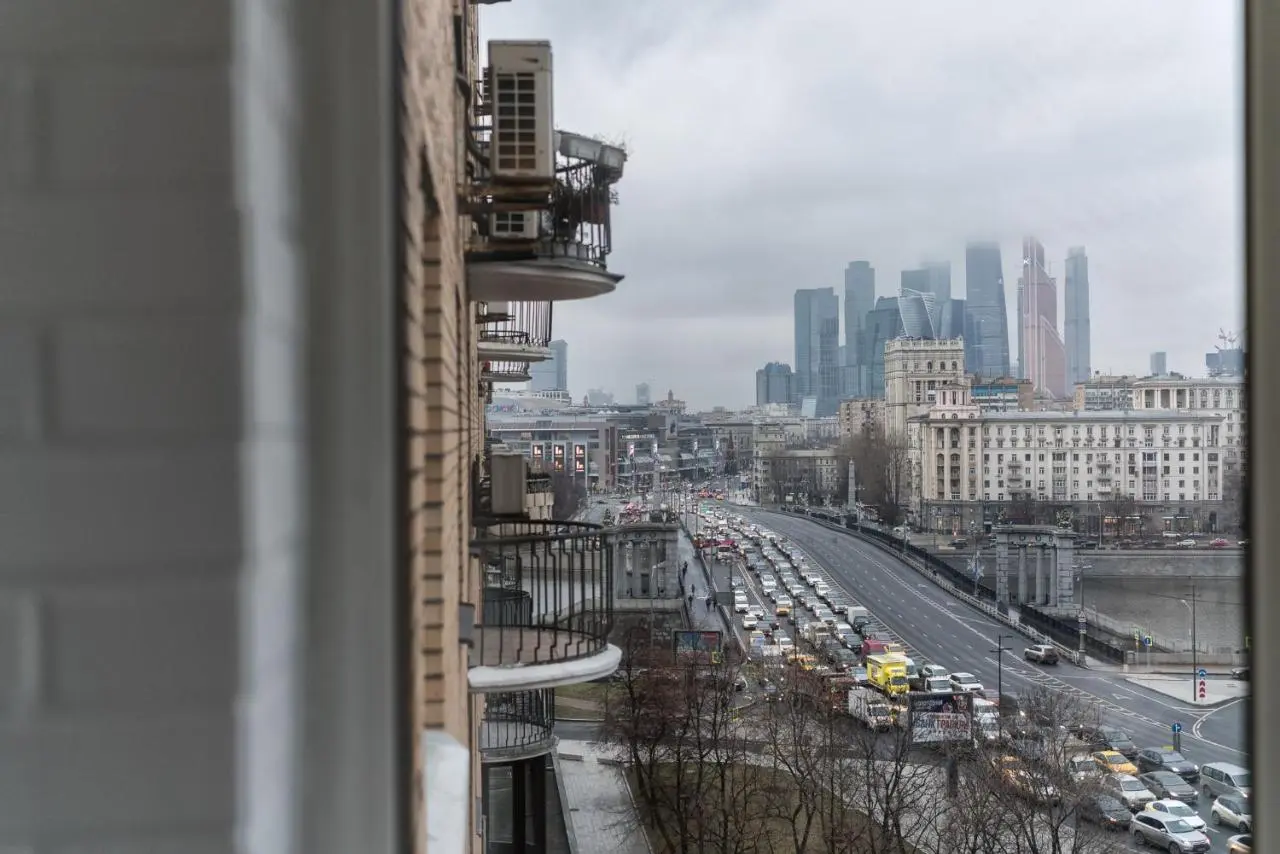 Москва: Dream House Smolenskaya 7
