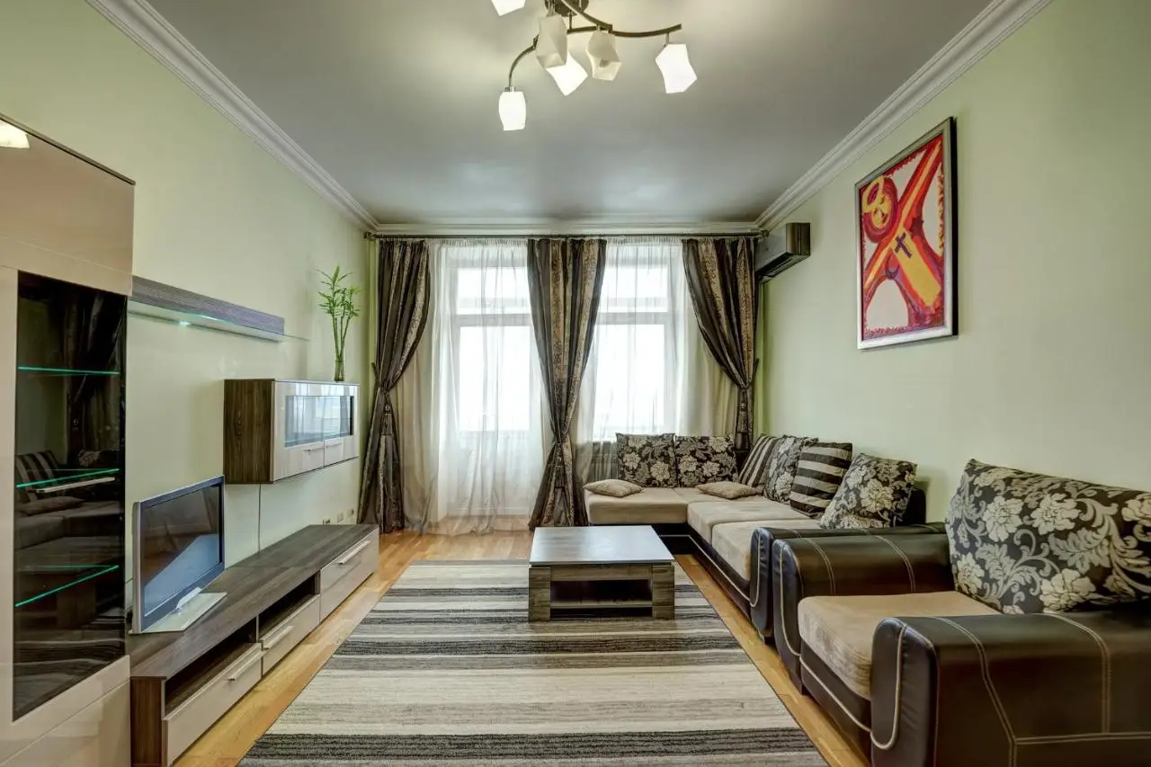 Москва: Apartment Kutuzoff Metro Kutuzovskaya