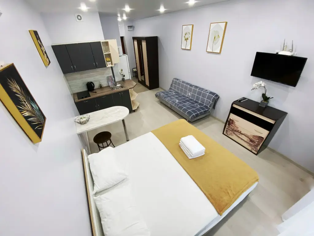 Владивосток: Studio on the Green Boulevard