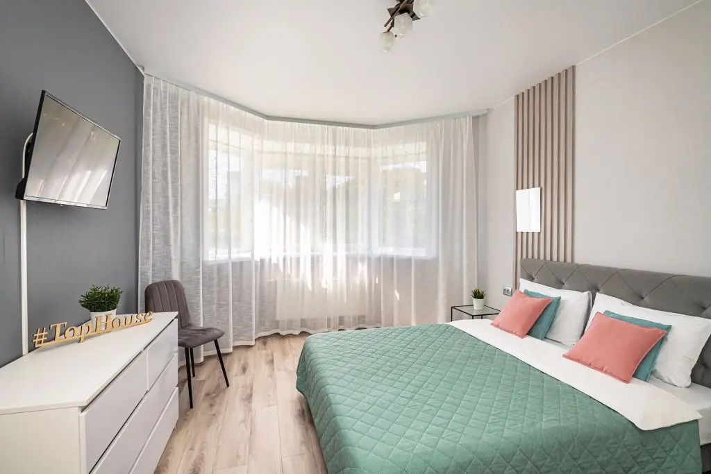 Владивосток: Апартаменты TopHouse на Нейбута  2А к4