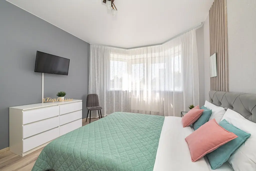 Владивосток: Апартаменты TopHouse на Нейбута  2А к4