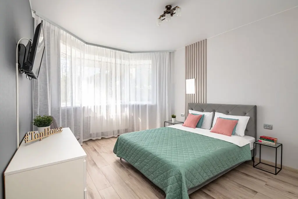 Владивосток: Апартаменты TopHouse на Нейбута  2А к4