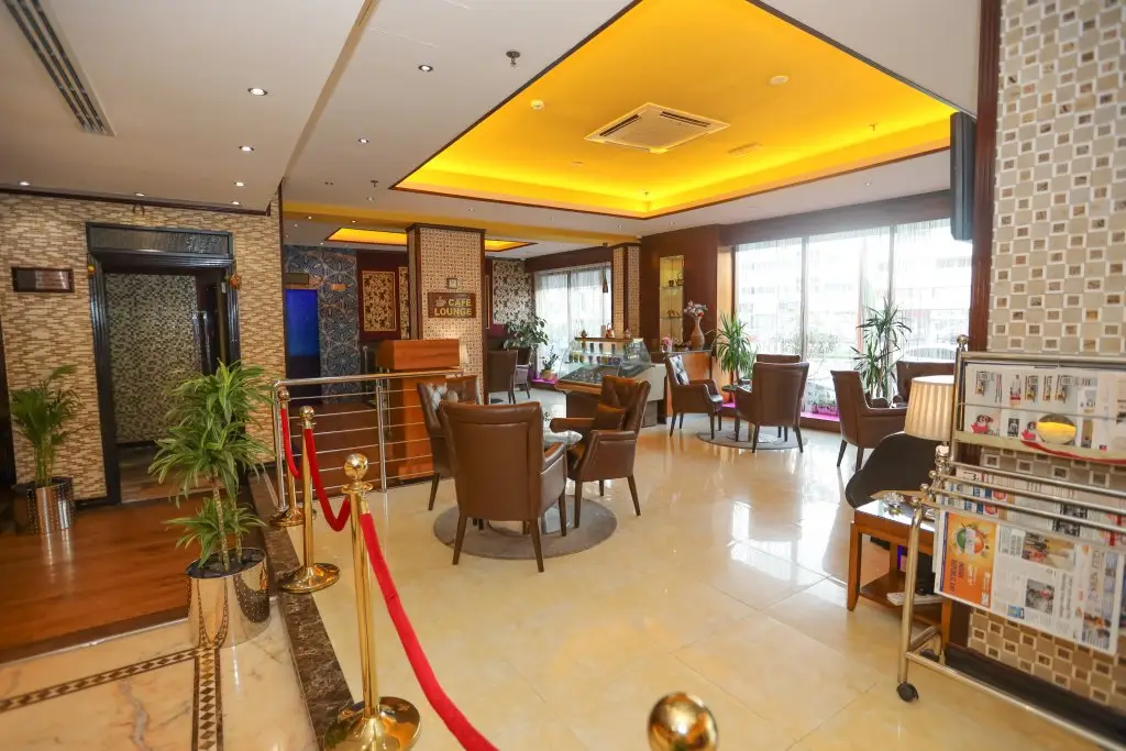 Дубай: Отель Fortune Pearl Hotel Deira