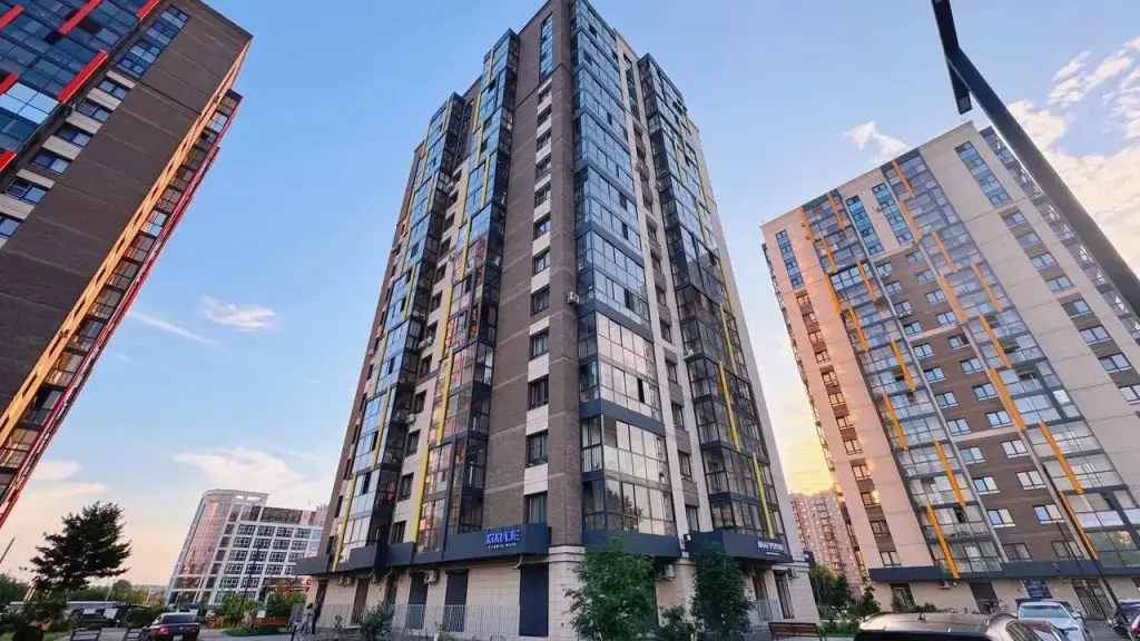 Квартира Сеть Насутки38|Люкс Персиковый пломбир в Центре Города у Модного квартала — фото 1