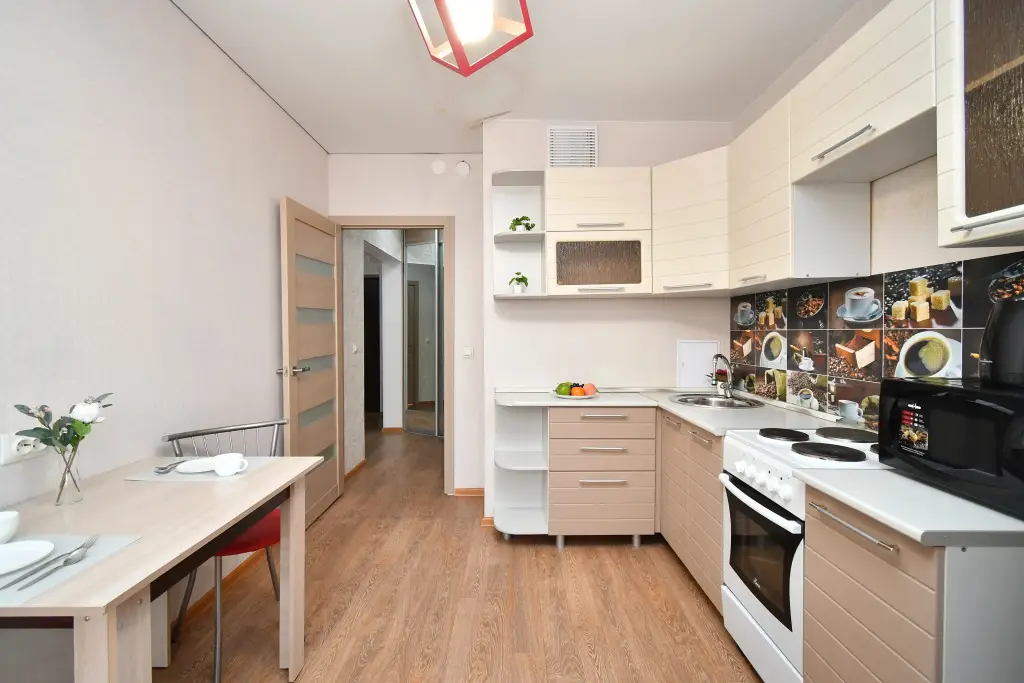 Красноярск: V Novom Komplekse Sloboda Vesny Apartments