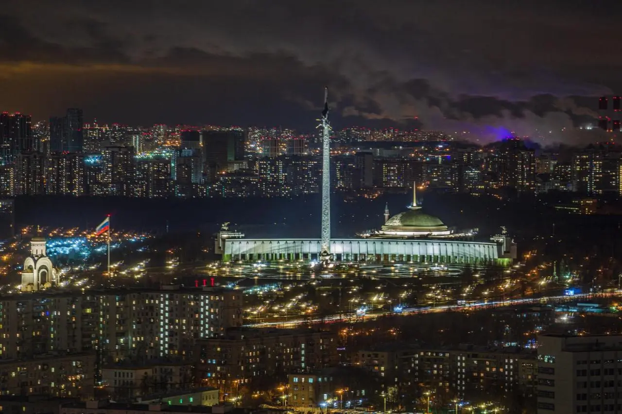 Москва: Wood Loft Neva Apartments