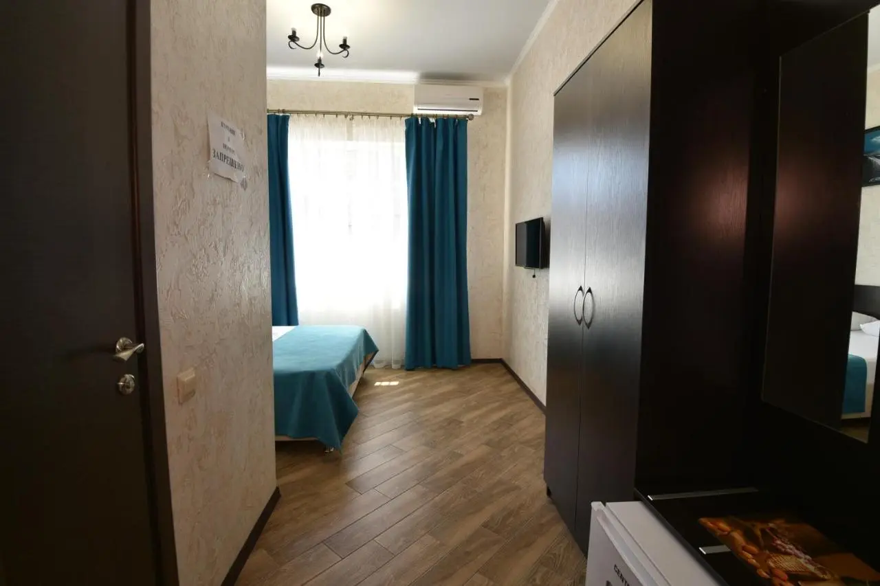 Пересыпь: Guest House Lady Di