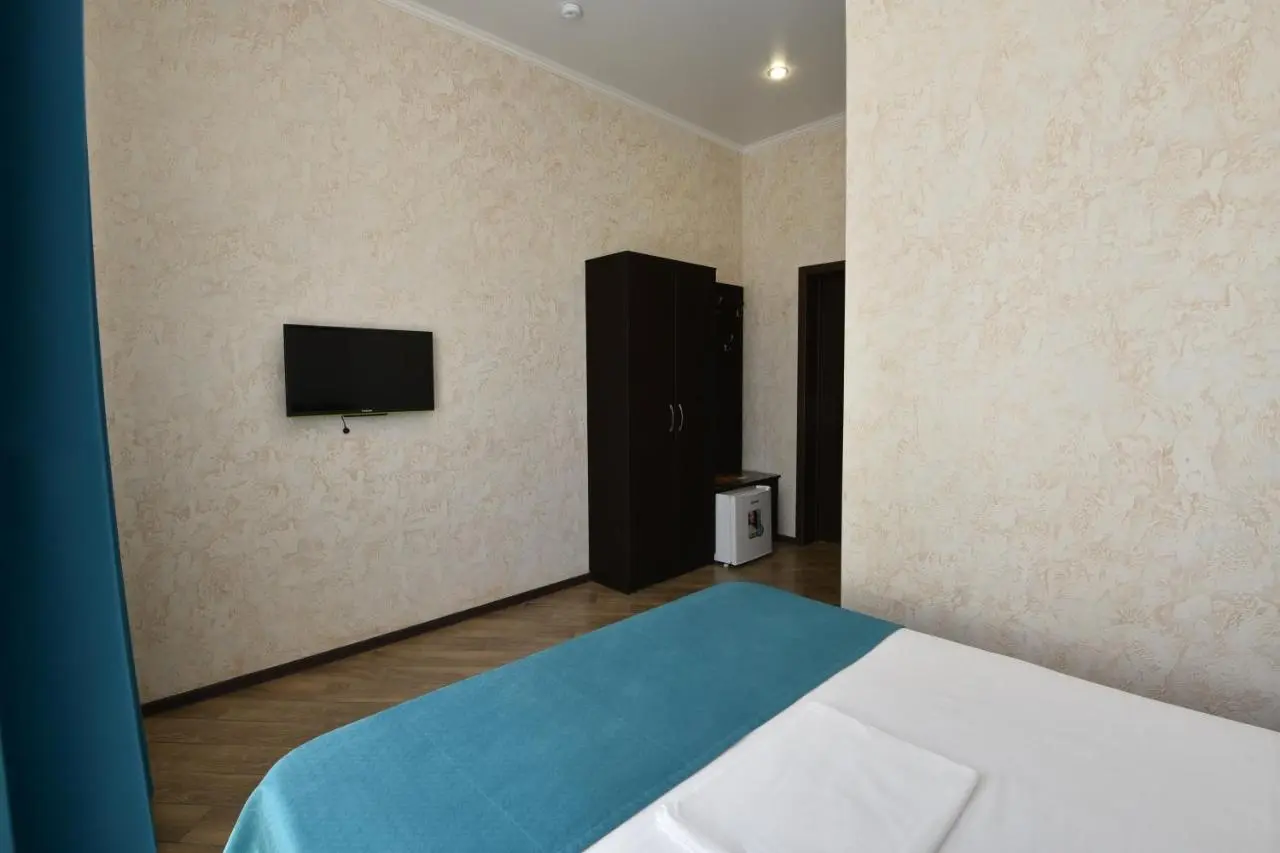 Пересыпь: Guest House Lady Di