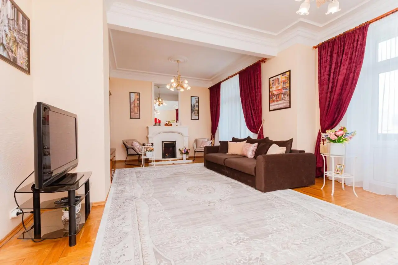 Karaul'noye: Lakshmi Club Apartment 3-bedroom