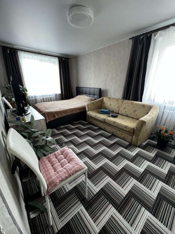 Апартаменты на проспекте 50 Лет Октября 4/2 — фото 1