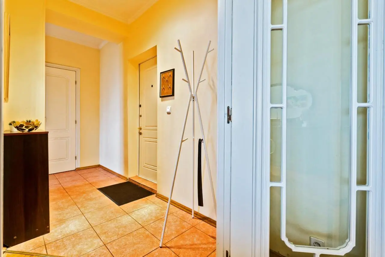 Shiryayevo: Great view on Kremlin 2 rooms apartment 23 floor