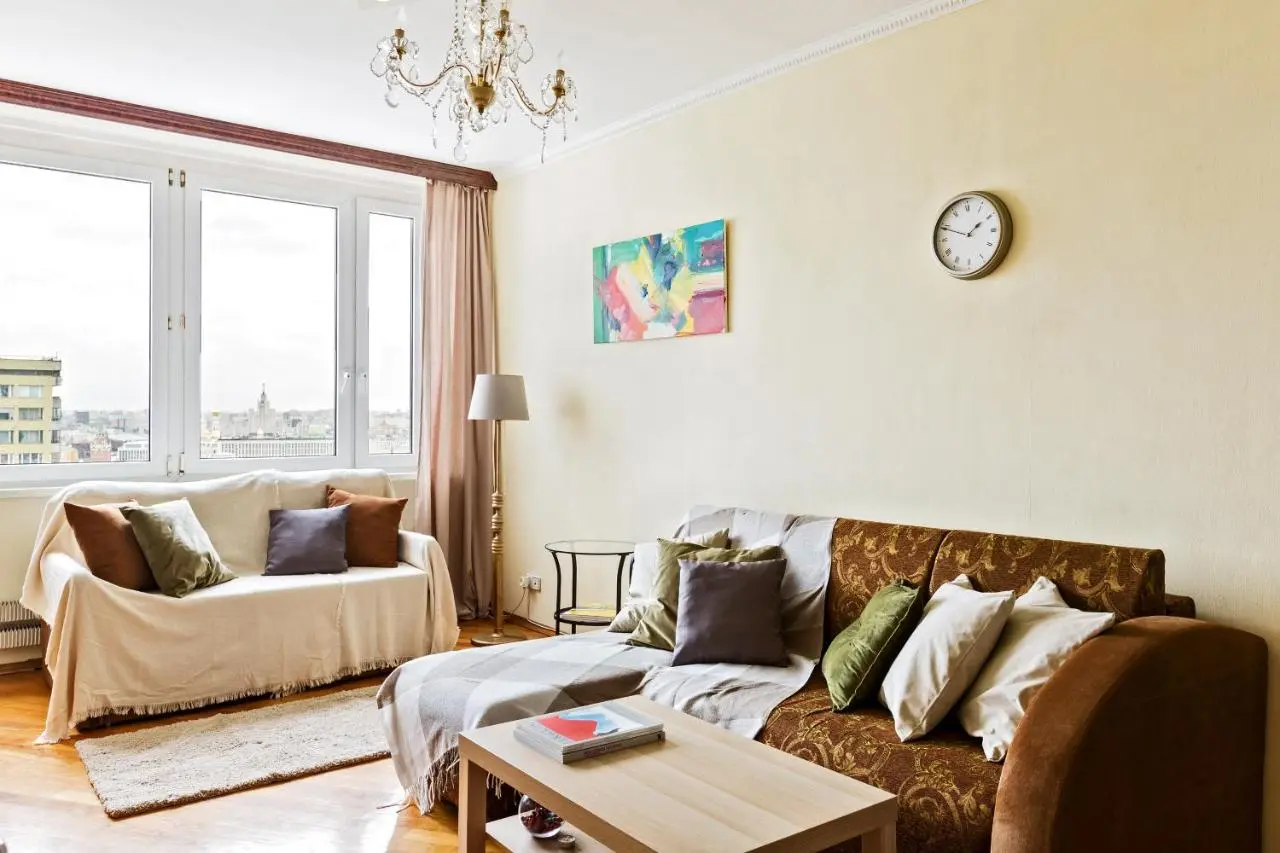 Shiryayevo: Great view on Kremlin 2 rooms apartment 23 floor