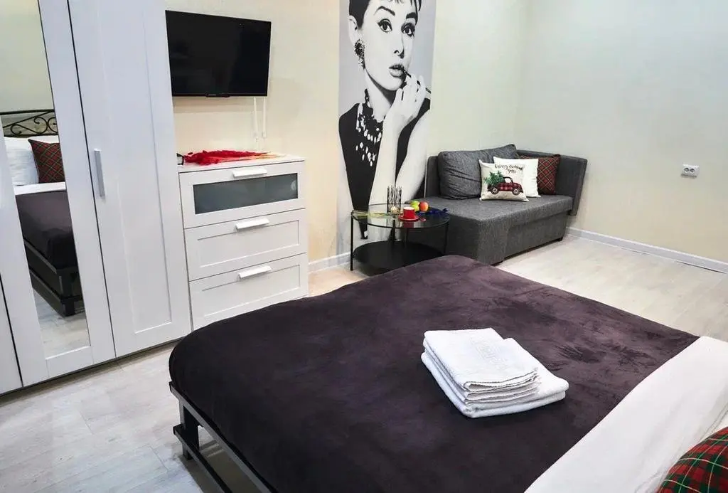 Нерюнгри: Апартаменты Hollywood от City House